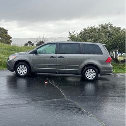 2010 Volkswagen Routan