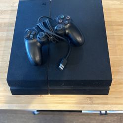 PS4