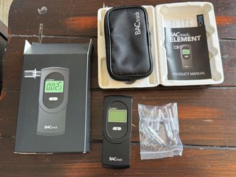 BACtrack Element Professional Breathalyzer w/ Case Box Mouthpieces