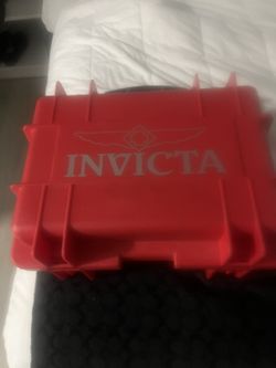 Invicta Hard Case