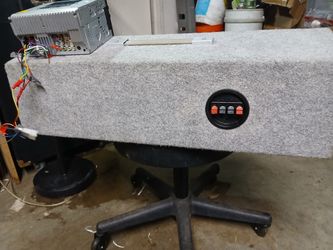 Cajon con bocinas estereo para carro