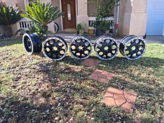 Kmc rims 566 lug type 6 lug