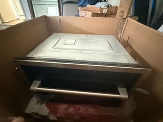 ZLINE Built-In Microwave Oven MWO-24 – New/Open Box – Stainless Steel