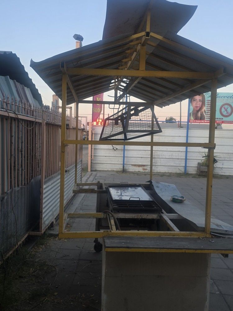 Vendo Este Carrito Para Vender Tacos Y Tamales