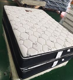 Colchón tamaño Queen disponible con servicio de pago contra entrega.