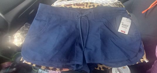 Woman Shorts Bulk