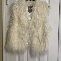 New  Drape Faux Fur Vest 
