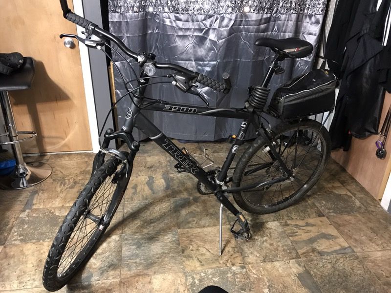 Trek 3900 Mountain Bike