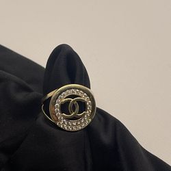 Beautiful 14k Gold Channel Ring