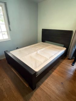 Queen Size Dark Wood Platform Bed Frame
