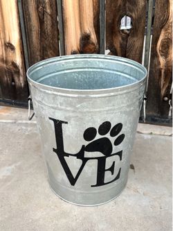 Decorative Paw Print Steel Pail