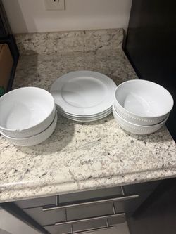 White Ceramic Dinnerware Set with Beaded Rim