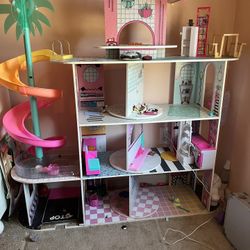 LOL House Of Surprises Doll House