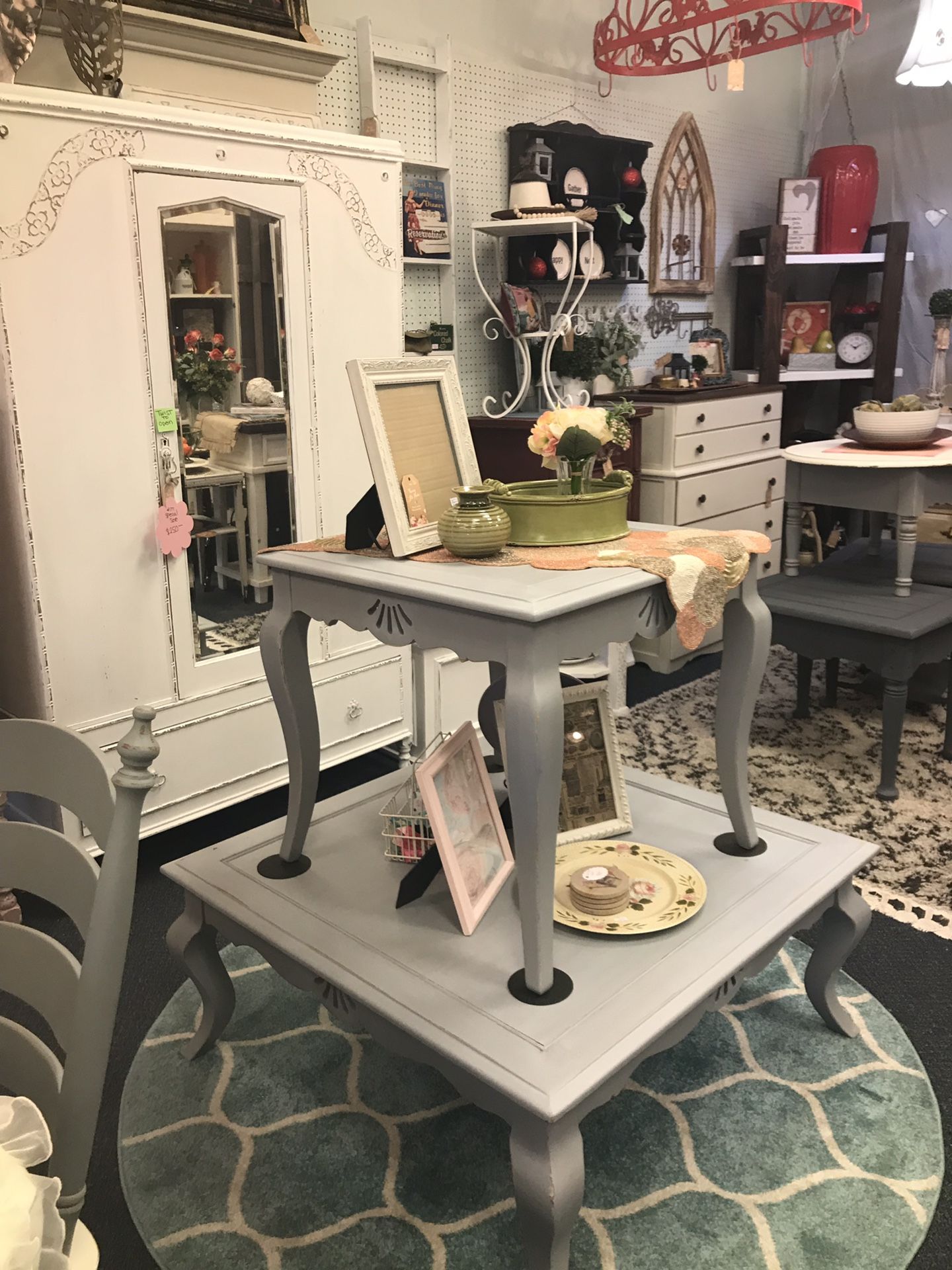 2 pc set gray coffee table with matching said table located inside vintage holes 803 w roseburg Ave Modesto ca Open 10-5 sundays 11-4