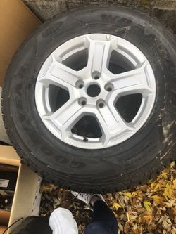 Set Of 5 OEM 17” Jeep Rims