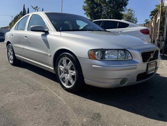 2005 Volvo S60