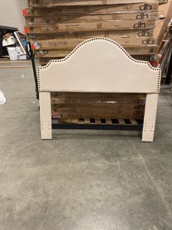 FULL/ QUEEN HEADBOARDS $50!!!