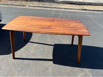 Natural Walnut and Rubber Wood Material Home and Living Coffee Table Walnut Wood Color