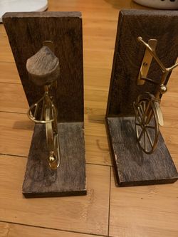Book ends