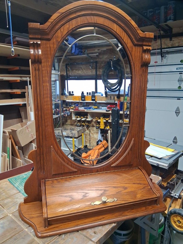 Lexington 468-210 Oval Mirror