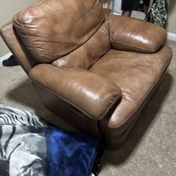 New Leather Recliner 