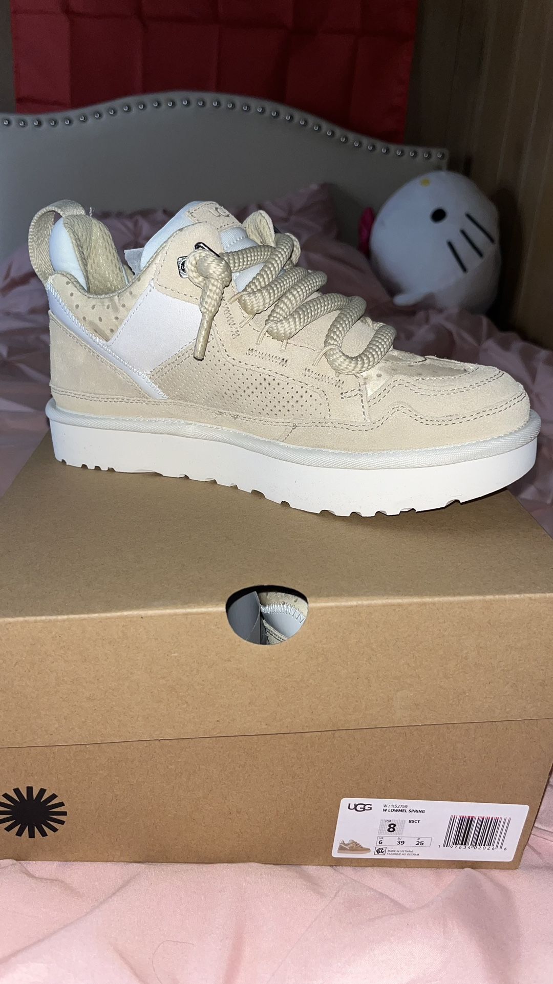 Ugg Lowmel Spring Size 8 Women’s