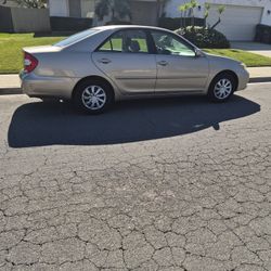 2004 Toyota Camry