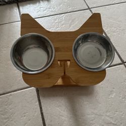 Dog Food And Water Holder With Bawls