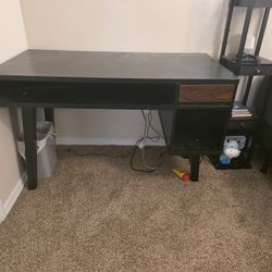 Free Desk