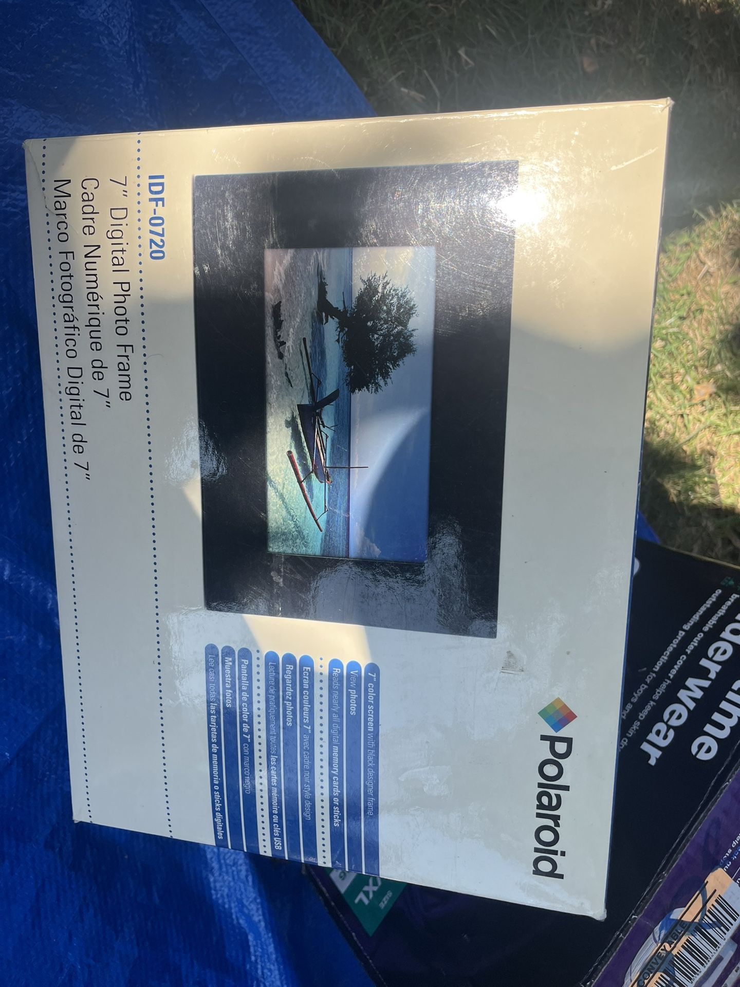 Polaroid 7" Digital Photo Frame