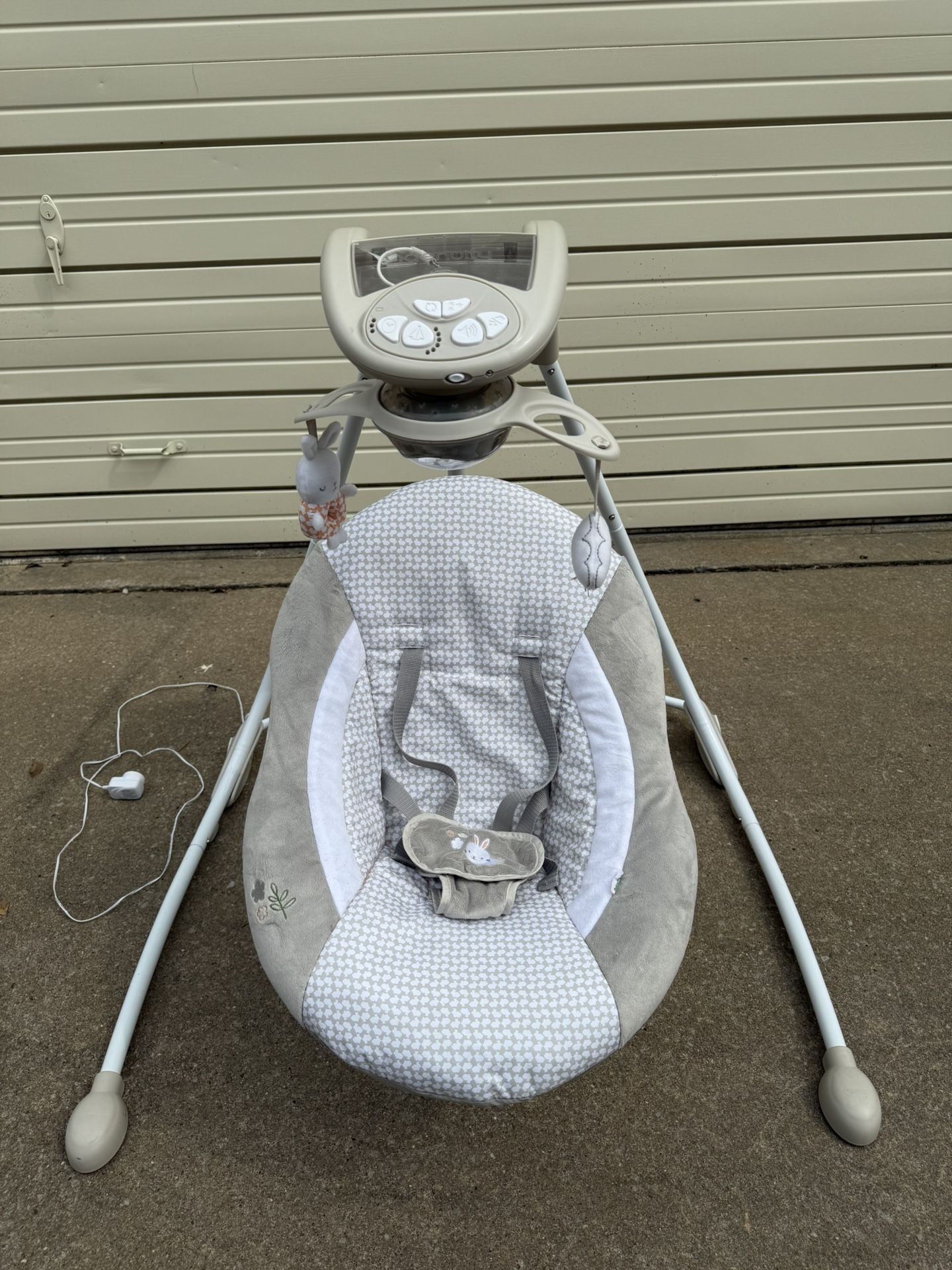 Ingenuity Baby Swing