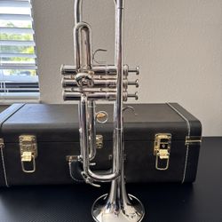 Yamaha Custom Z YTR8310Z Trumpet