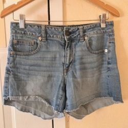 American Eagle Jean Shorts Size 4