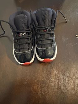 Air Jordan 11 Bred Toddler Sneakers
