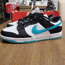 Nike dunk low retro