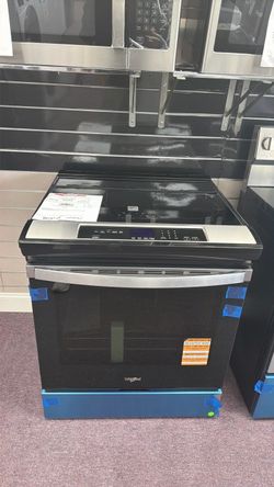 Whirlpool 30 in 4 Elements Slide-in Induction Range in Fingerprint Resistant Stainless Steel with No Preheat Air Fry