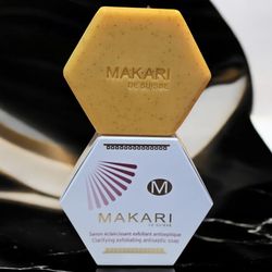 Makari Brightening Exfoliating Multi Function Soap 7oz