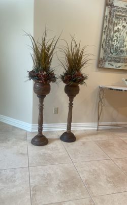 Tall Wooden Flower Arrangements 