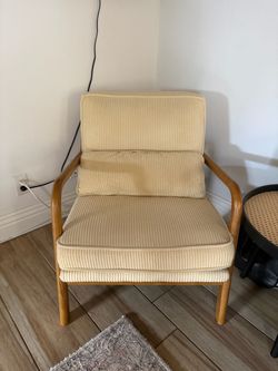 Mid century modern accent reading chair