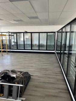 11 door glass reach in like new