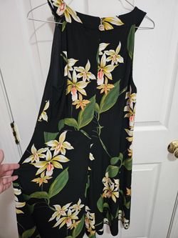 TOMMY HILFIGER SIZE 12