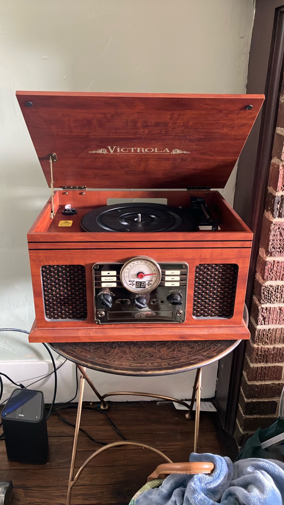 Victrola 6 In 1 turntable