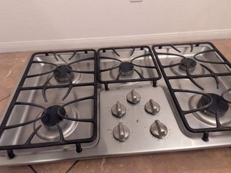 36" stainless steel 5 burner gas cooktop