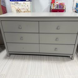 Storkcraft Alpine 6-Drawer Dresser