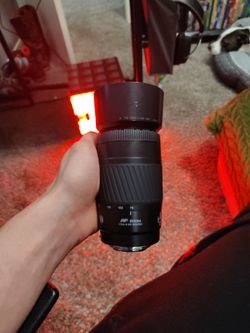 Minolta 75-300 mm AF Focus Lens