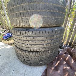 Silverado /20inch Tires/ Good Thread 