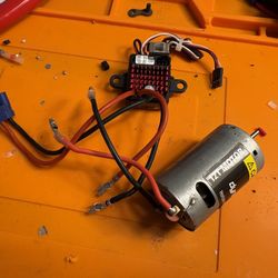 Horizon Hobby 10 Scale ESC And Motor