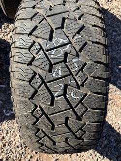 Deals on tires 285 45R 22