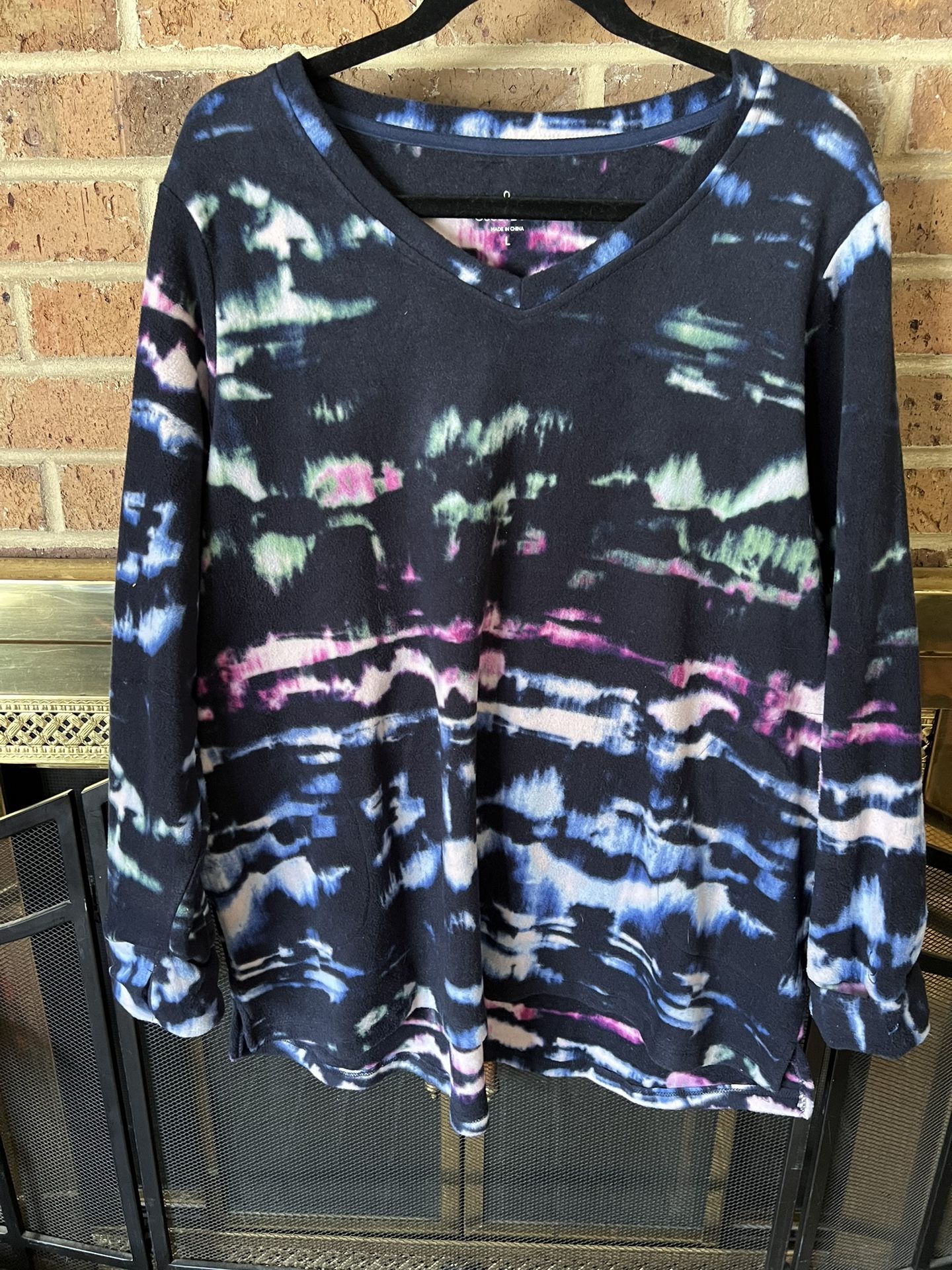 Ladies Women’s Large Cuddl Duds blue comfy sweatshirt