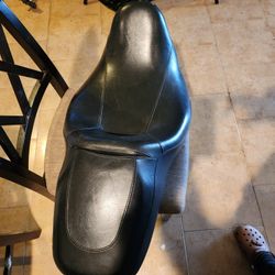 HARLEY DAVIDSON SEAT